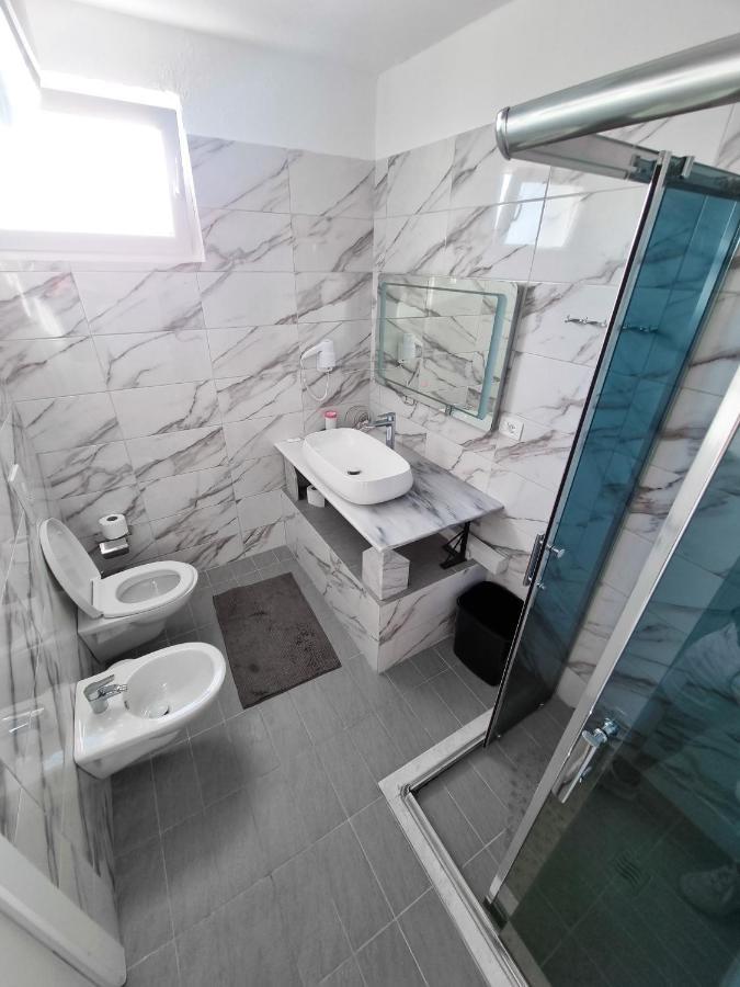 Appartement Seafront With Private Terrace *
