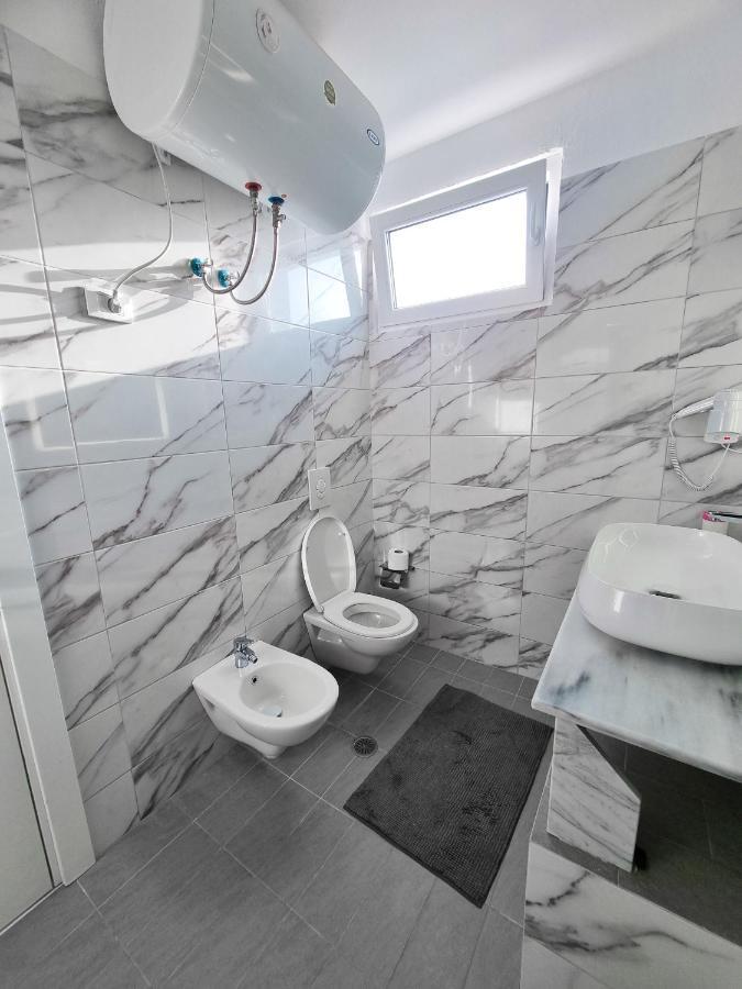 Appartement Seafront With Private Terrace *